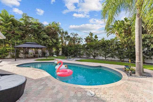 2205 Ne 30 Th St, House other with 3 bedrooms, 2 bathrooms and null parking in Lighthouse Point FL | Image 63
