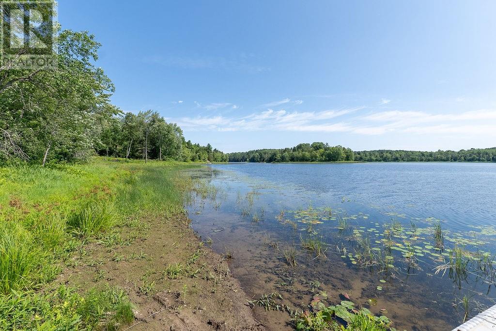 Land in Greater Sudbury 4