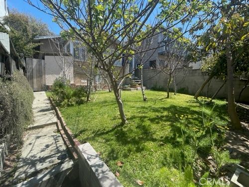 151 Monterey Blvd, Hermosa Beach, CA, 90254-5143 | Card Image