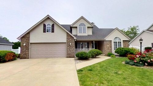 747 Tremont St, Bourbonnais, IL, 60914-4516 | Card Image