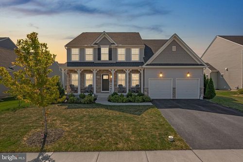 2726 Moon Shot Ln, FREDERICK, MD, 21702-1716 | Card Image