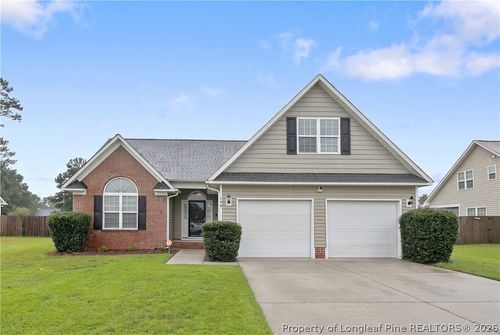 158 Chamberlin Blvd, Raeford, NC, 28376-7371 | Card Image