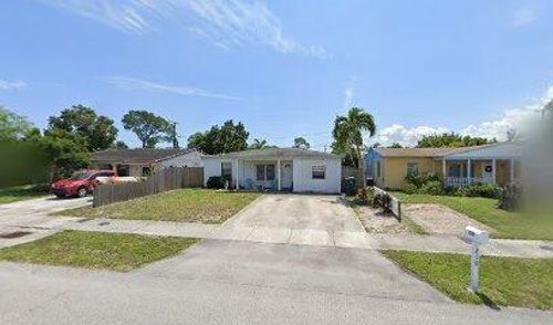 210 Nw 52nd Ct, Fort Lauderdale, FL, 33309-3235 | Card Image