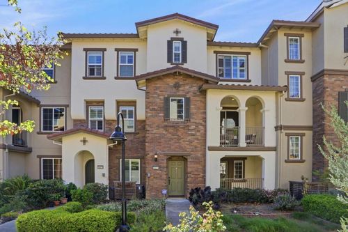 34170 Via Torino, Fremont, CA, 94555-3384 | Card Image