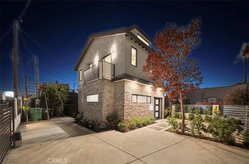 2529 Walnut, Venice, CA, 90291 | Card Image