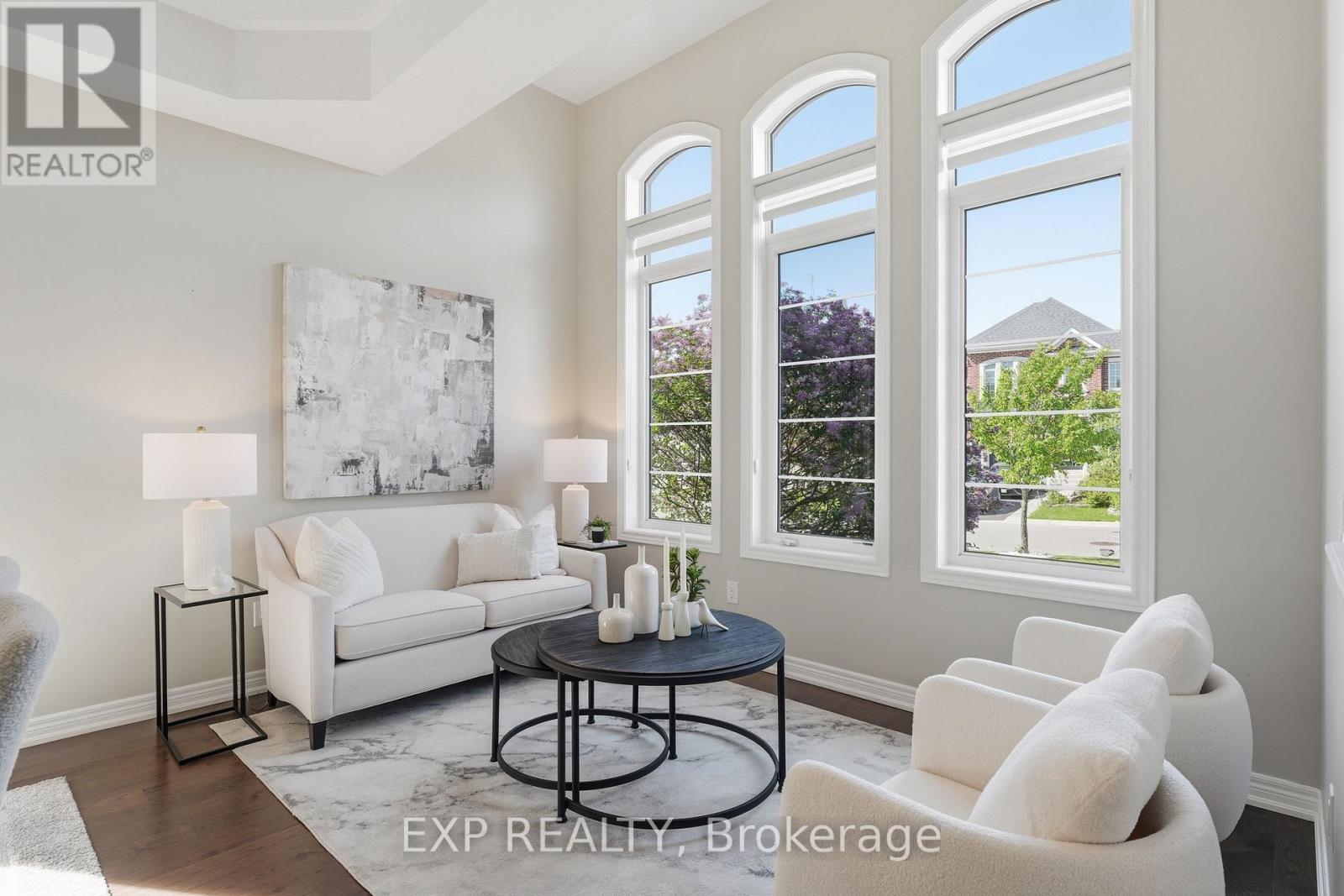 Residential in East Gwillimbury (Mt Albert) 3