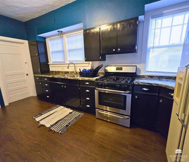 417 Ne 13 Th St, House other with 2 bedrooms, 1 bathrooms and null parking in Abilene KS | Image 8