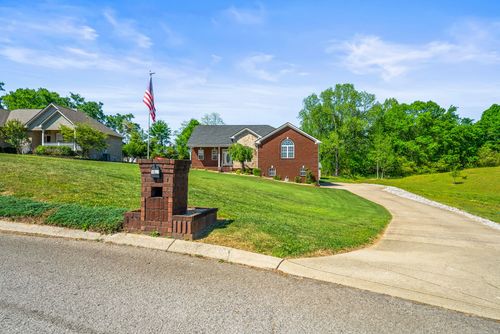 1021 Bending Chestnut Dr, Lebanon, TN, 37087-5959 | Card Image