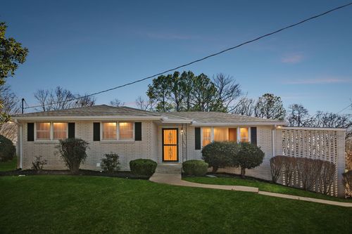 112 Hickory Heights Dr, Hendersonville, TN, 37075-4229 | Card Image