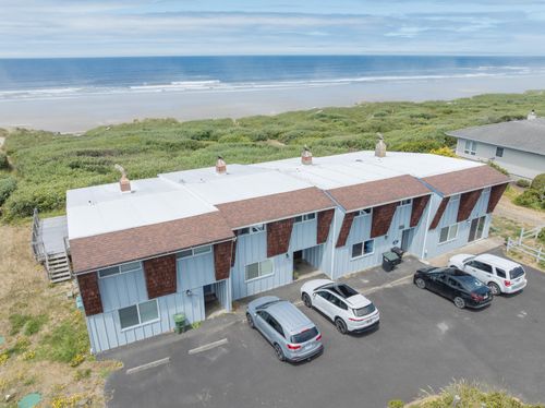 3304 Nw Oceania Dr, Waldport, OR, 97394-9725 | Card Image