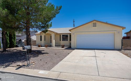 106 Buffalo Dr, Huachuca City, AZ, 85616-9705 | Card Image