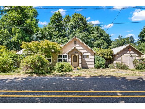 42799 Leaburg Dr, Walterville, OR, 97489-8503 | Card Image