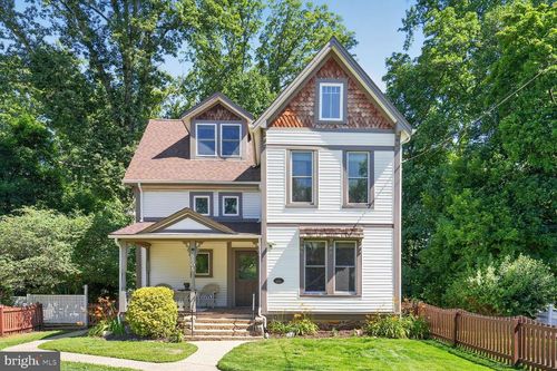 5501 3rd St S, ARLINGTON, VA, 22204-1115 | Card Image