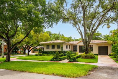 500 Catalonia Ave, House other with 3 bedrooms, 2 bathrooms and null parking in Coral Gables FL | Image 2