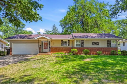 3552 S Fort Ave, Springfield, MO, 65807-4320 | Card Image