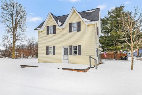 602 N Maple St, Lagrange, IN, 46761-1202 | Card Image