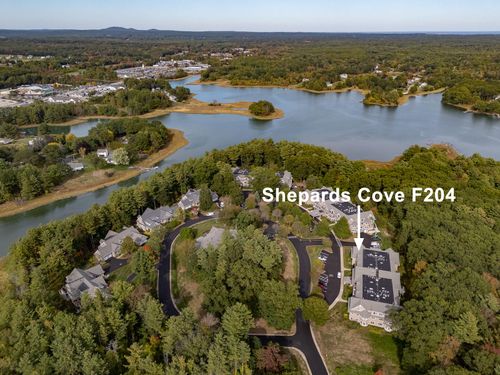 f204-100 Shepards Cove Road, Kittery, ME, 03904 | Card Image