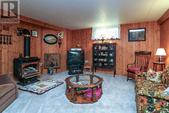 3 Kelley Cres, House other with 4 bedrooms, 3 bathrooms and 8 parking in Wasaga Beach ON | Image 25