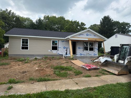 6629 Ashbrooke Dr, Pewee Valley, KY, 40056-9045 | Card Image
