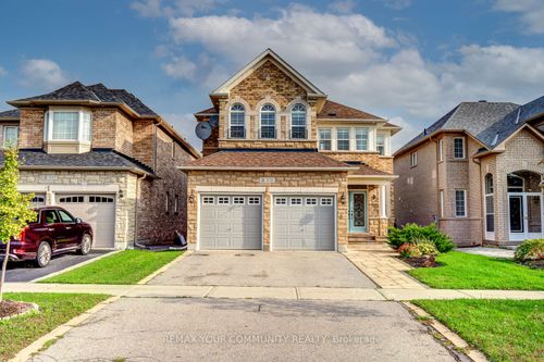 230 Humberland Dr, Richmond Hill, ON, L4E3T4 | Card Image