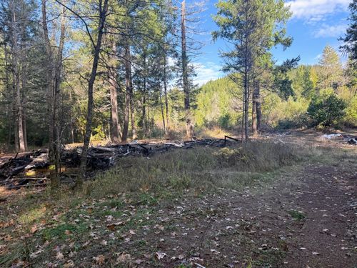 37265 Redwood Hwy, O Brien, OR, 97534-9742 | Card Image