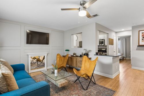 203-1307 Norwalk Ln, Austin, TX, 78703-3790 | Card Image