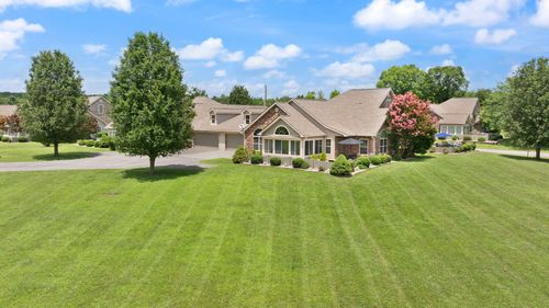 373 Chateau Pl, Bronston, KY, 42518 | Card Image