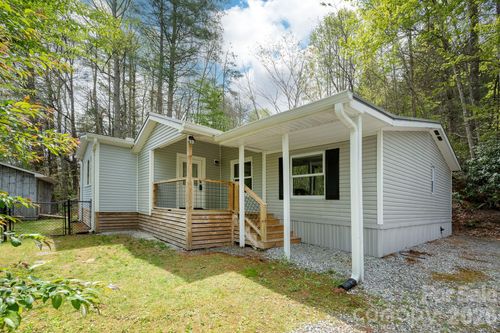 37 Camden Way, Rosman, NC, 28772-7700 | Card Image