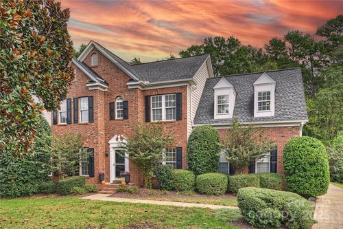11612 Knightsdale Dr, Charlotte, NC, 28277-1698 | Card Image