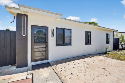 534 Nw 10th Ave, Boynton Beach, FL, 33435-3043 | Card Image