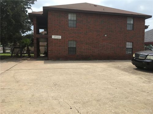 2916 N 32nd St, McAllen, TX, 78501-1687 | Card Image