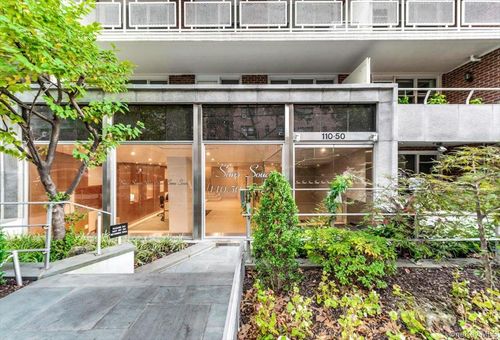 1n-110-50 71st Rd, Forest Hills, NY, 11375-4972 | Card Image