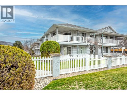 202-62 Dauphin Ave, Penticton, BC, V2A6V8 | Card Image