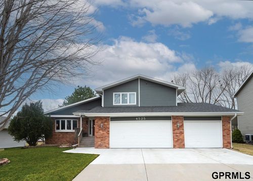 4525 Elk Ridge Road, Lincoln, NE, 68516 | Card Image