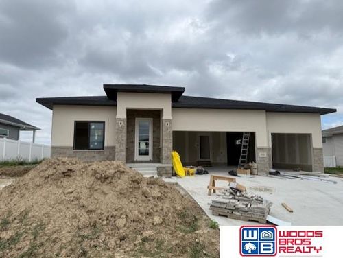 9430 Wilderness Sky Dr, Lincoln, NE, 68516-6118 | Card Image