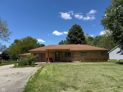 2827 S Oakland Drive, Shelbyville, IN, 46176 | Card Image