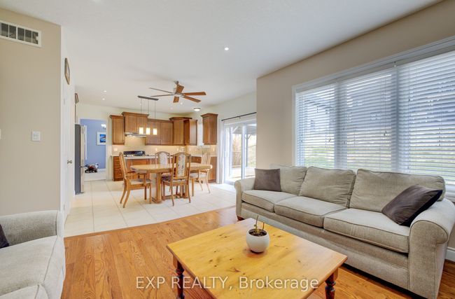 165 River Run Rd, House other with 4 bedrooms, 4 bathrooms and 4 parking in Drayton ON | Image 9