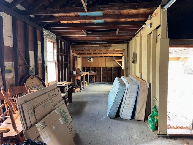 7 Stanton Ave, House other with 4 bedrooms, 1 bathrooms and 2 parking in Huntington MA | Image 24