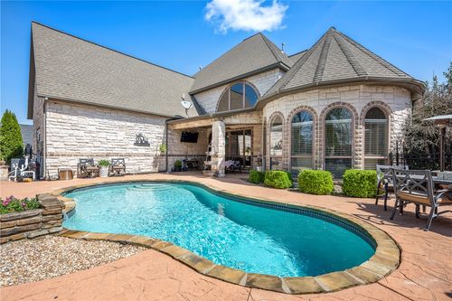 2706 S 24th St, Rogers, AR, 72758-6142 | Card Image