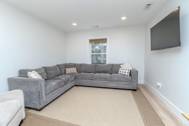 UNIT-1 - 1319 W Textile Rd, Home with 2 bedrooms, 1 bathrooms and null parking in Ann Arbor MI | Image 27
