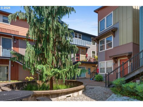 b-4319 Se Division St, Portland, OR, 97206-1676 | Card Image