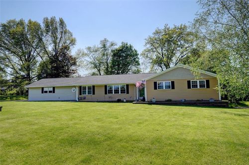 815 Gallup Rd, Spencerport, NY, 14559-9520 | Card Image