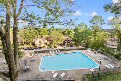 unit-61-125 Warner Hill Rd, Stratford, CT, 06614-1443 | Card Image