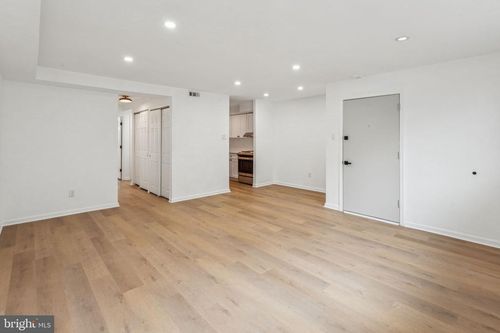 apt-d1-6901 Valley Ave, PHILADELPHIA, PA, 19128-1544 | Card Image