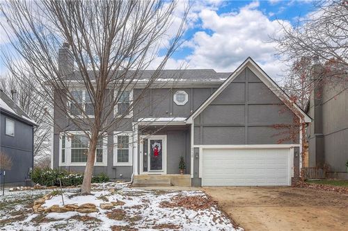 4738 Noreston St, Shawnee, KS, 66226-9766 | Card Image