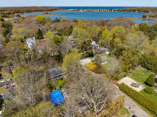 33-and-29-33 Locust Ave, Southampton, NY, 11968-1943 | Card Image