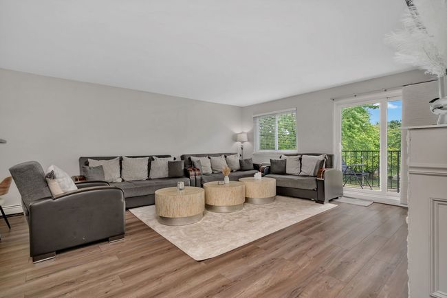 APT-306 - 520 Burning Tree Ln, Condo with 2 bedrooms, 2 bathrooms and 2 parking in Naperville IL | Image 8