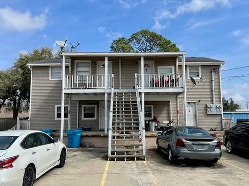 4-205 Neptune St, Morgan City, LA, 70380-5305 | Card Image