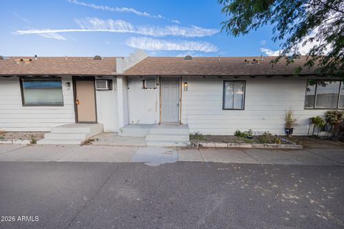 15-864 E Chandler Blvd, Chandler, AZ, 85225-5684 | Card Image