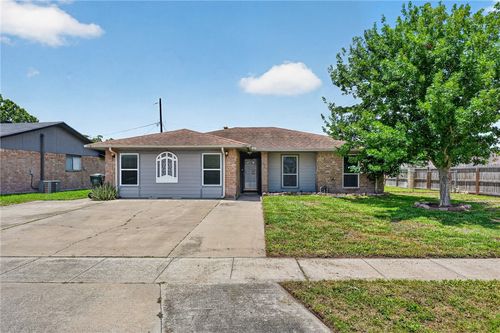 10502 Hemlock Rd, Corpus Christi, TX, 78410-2108 | Card Image